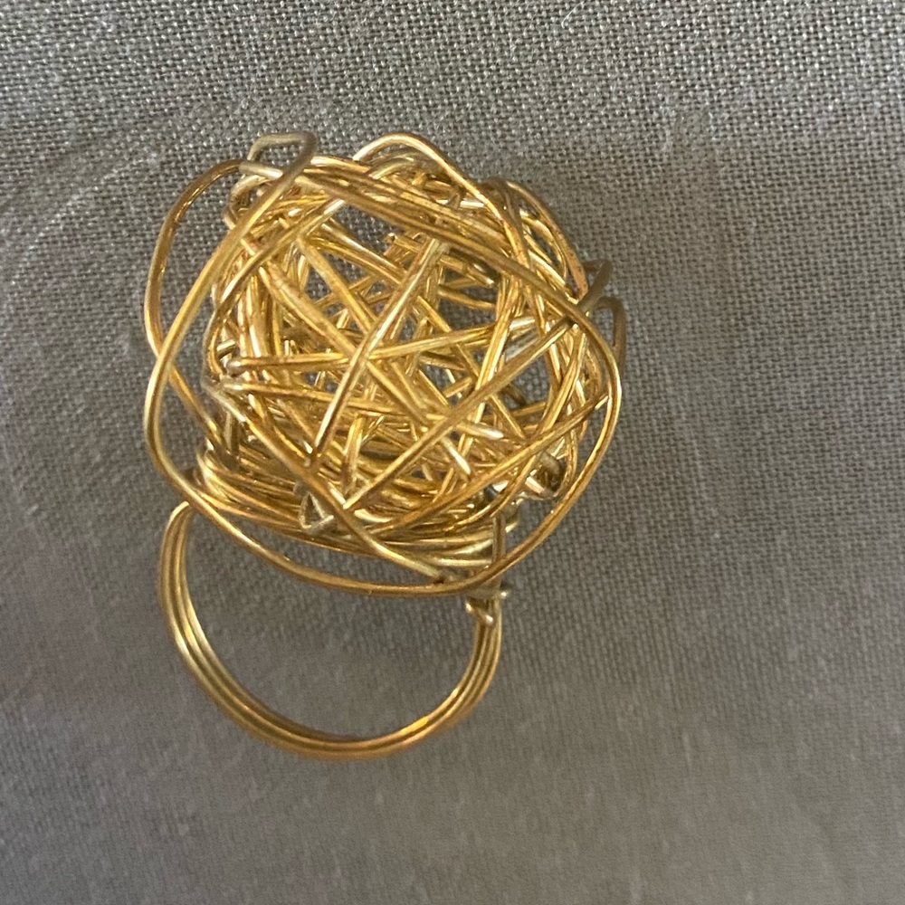 Wire Ring - Picture 6 of 11